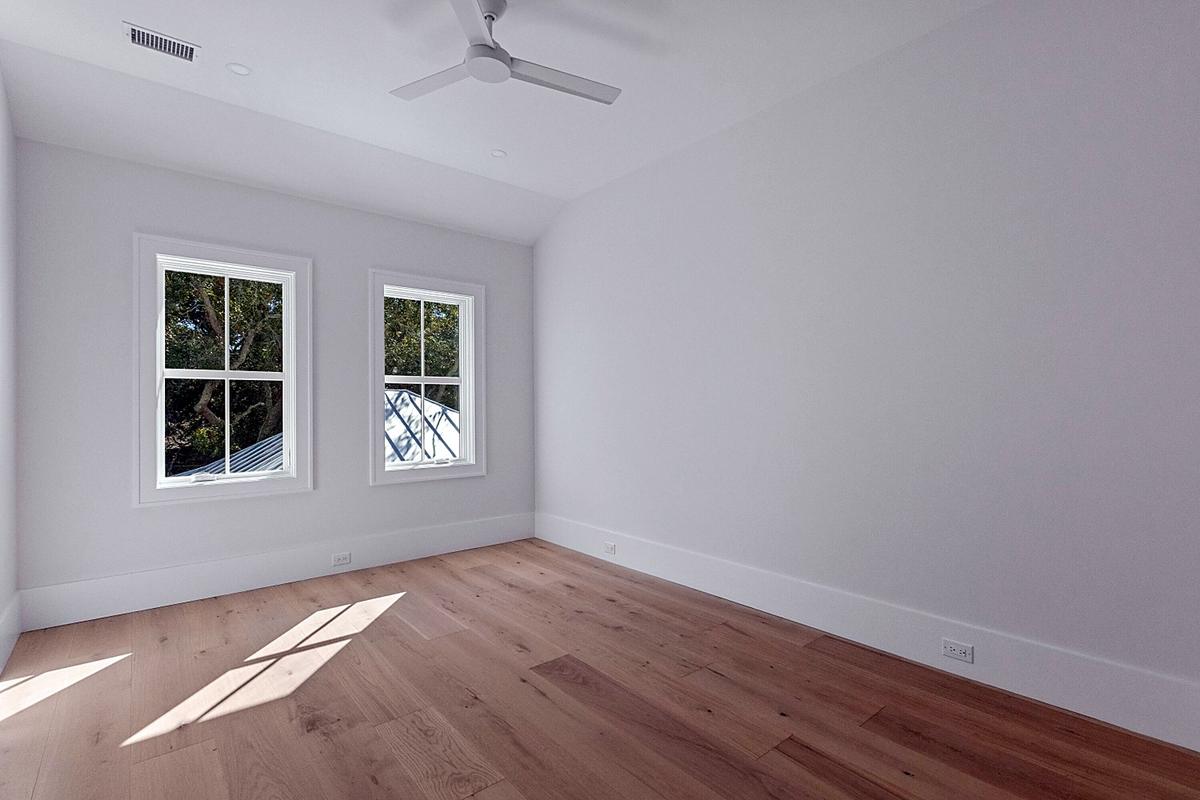 Guest Bedroom One, existing conditions