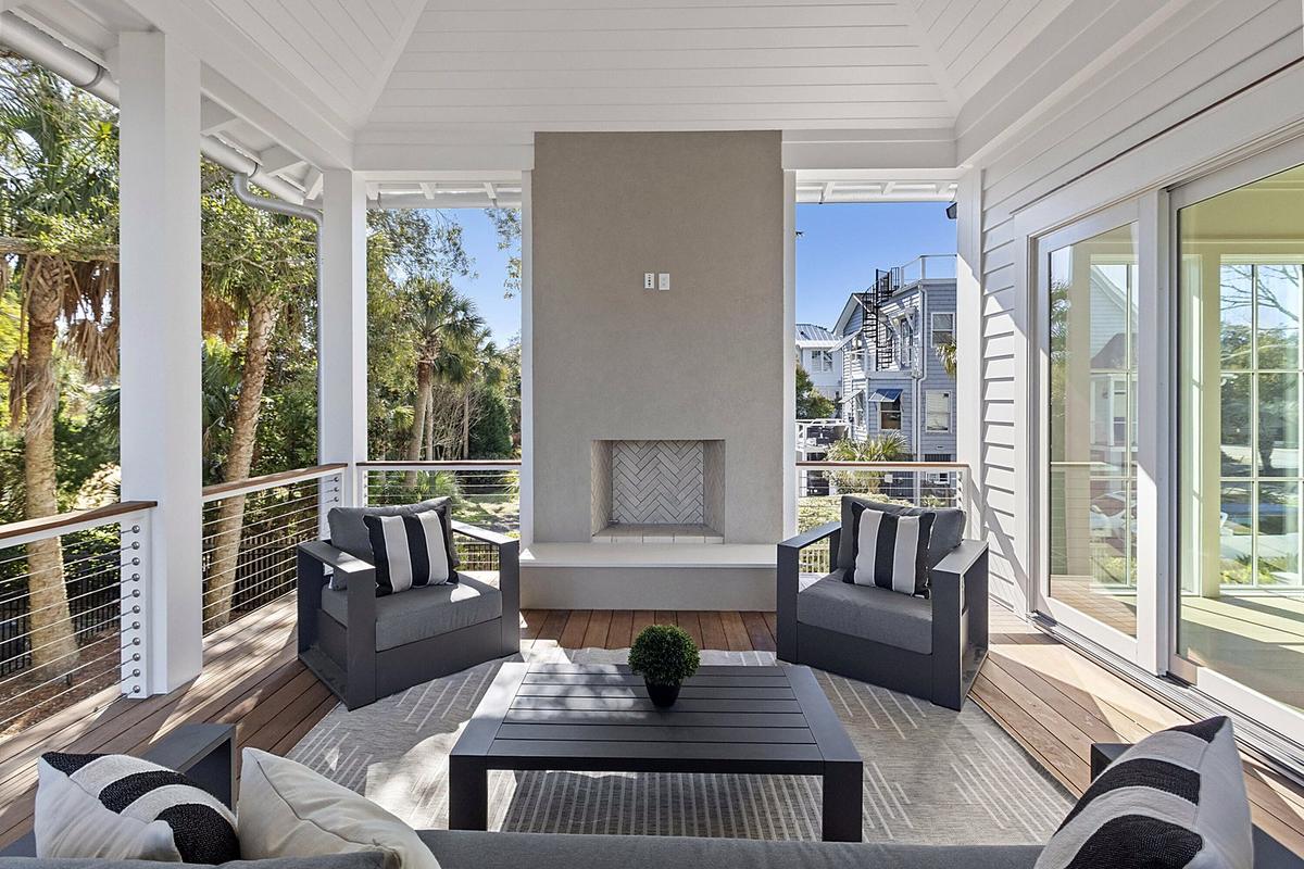 Rear Porch, existing conditions